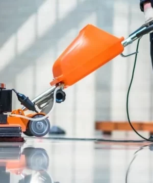 INDUSTRIAL & RETAIL CLEANING