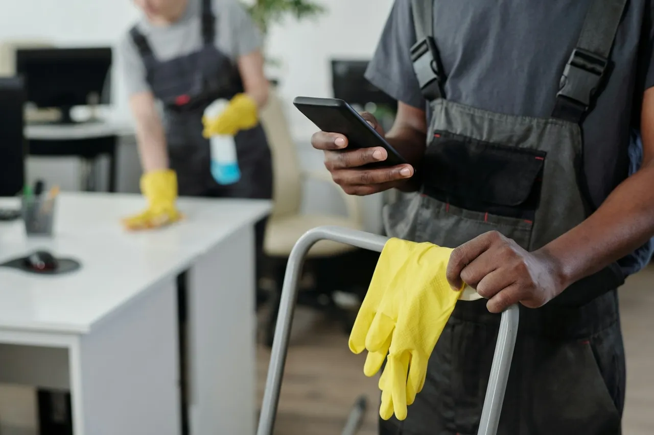 Embrace Eco-Friendly Cleaning Solutions with Bos Cleaners
